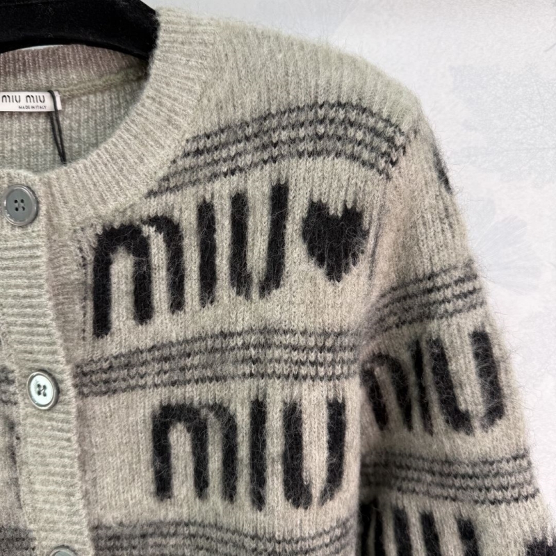 MIU MIU